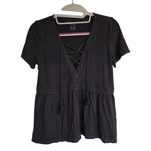 Women's American Eagle "Soft & Sexy" Gray Crochet V-Neck Crop Top | Size XS